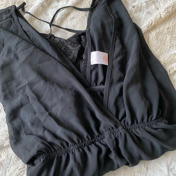 Black Sheer Swimsuit Coverup 💗 - Picture 2 of 4